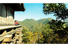 Mitokusan Sanbutsuji Temple