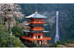 Kumano Nachi Taisha Grand Shrine and Nachisan Seigantoji Temple